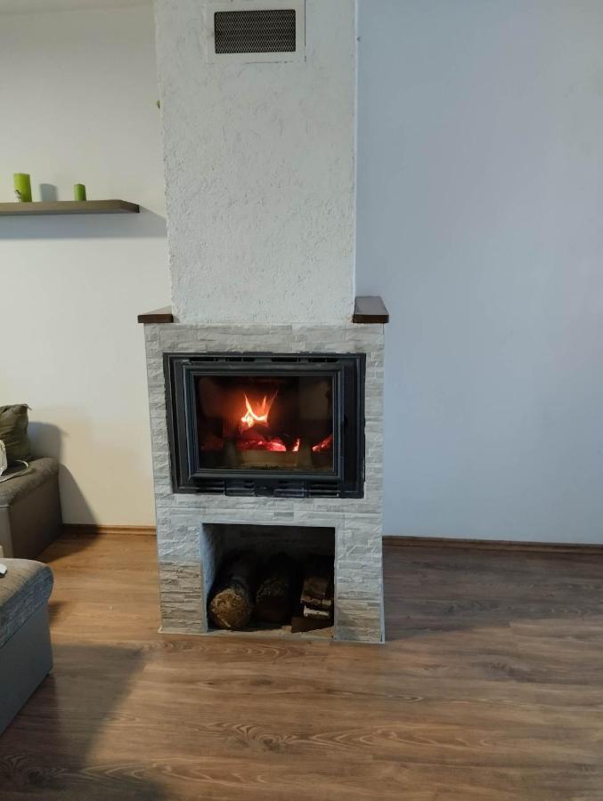 Family Holiday Apartman Nyíregyháza 外观 照片