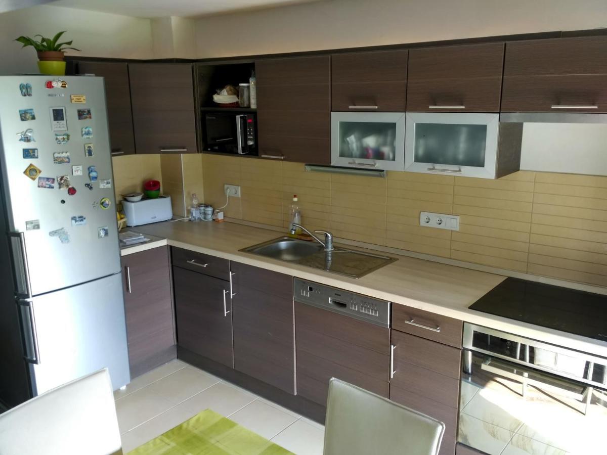 Family Holiday Apartman Nyíregyháza 外观 照片