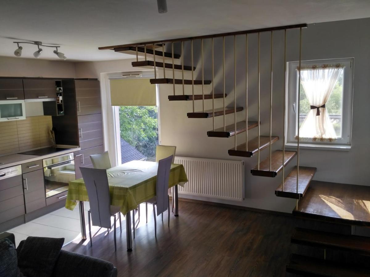 Family Holiday Apartman Nyíregyháza 外观 照片